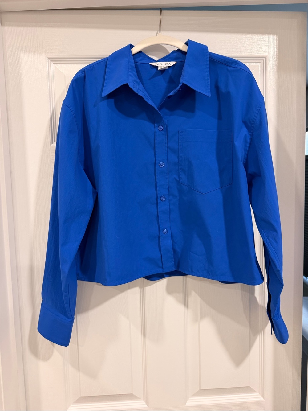 Athleta Bright Cobalt Blue Cropped Button-Down Shirt